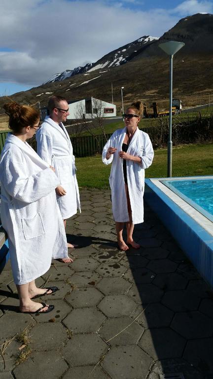 Hunavellir Guesthouse Blonduos Exteriör bild