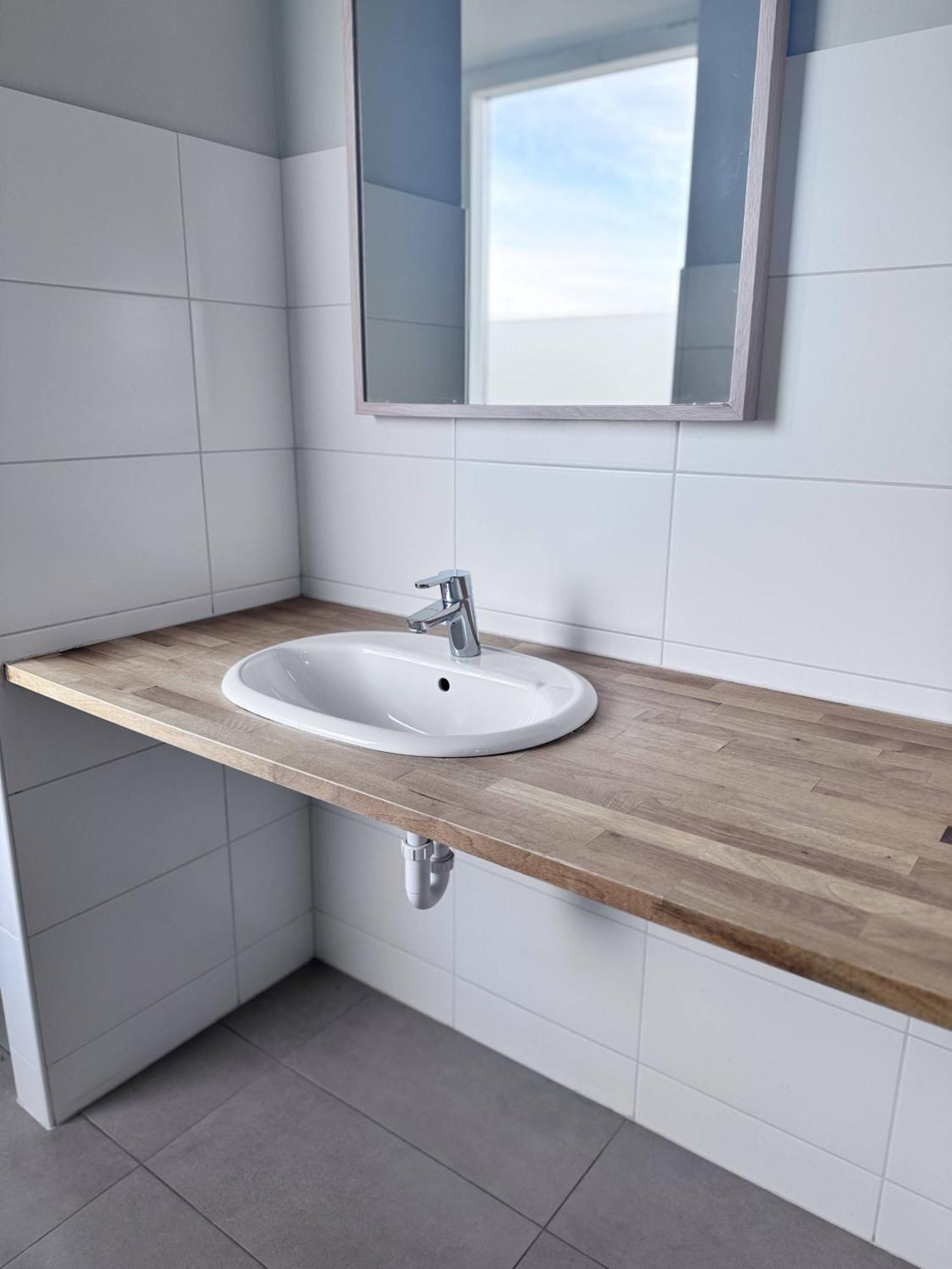 Hunavellir Guesthouse Blonduos Exteriör bild