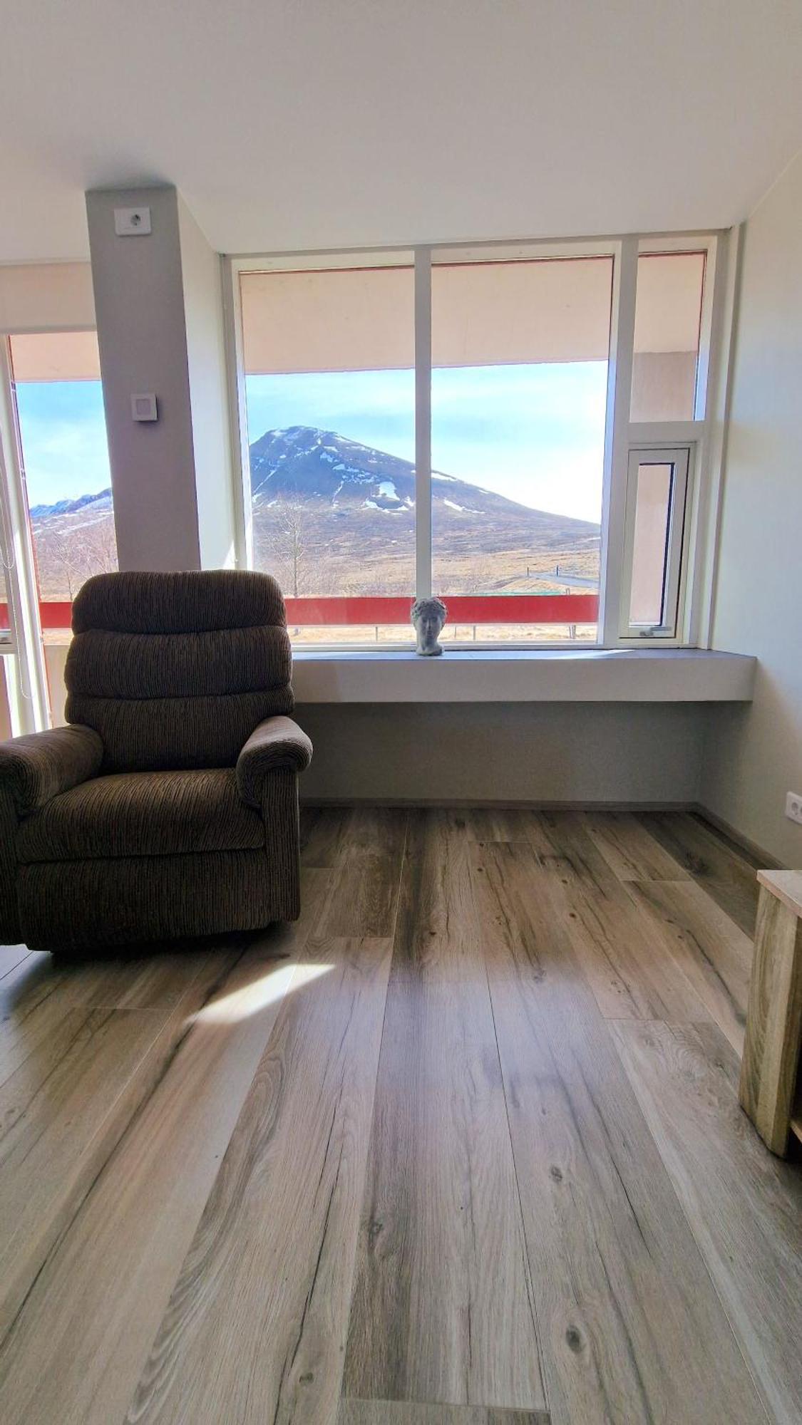 Hunavellir Guesthouse Blonduos Exteriör bild